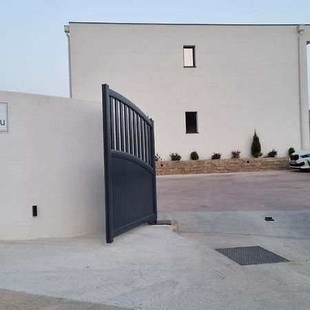Palazzu B Reservation 3 Nuits Minimum Ajaccio  Exterior photo